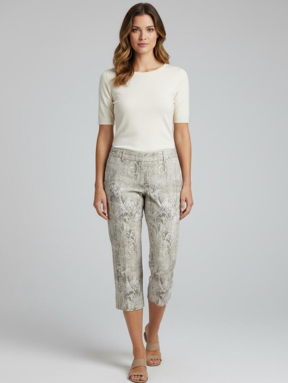 Worth Beige Patterned Cropped Pants Size 8
